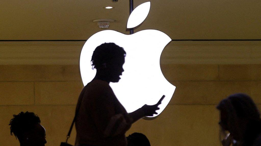 Apple scraps data protection tool for UK customers ChatGPT said: Apple cancels data protection tool for customers in the UK.